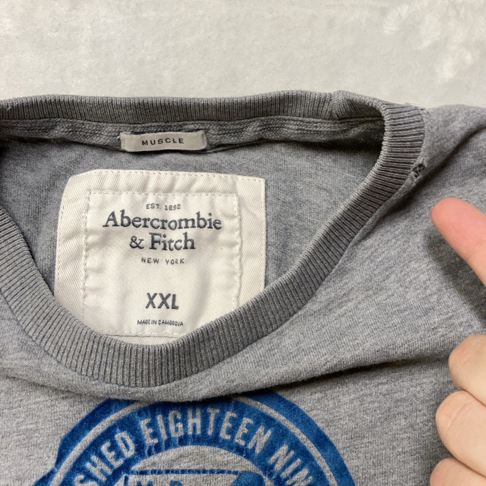 Y2K Abercrombie & Fitch Muscle T-Shirt Mens 2XL Single Stitch Raised Velvet Logo - Picture 2 of 7
